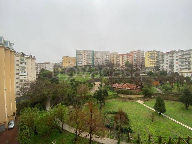 Appartamento in affitto a Napoli viale Raffaello, 50, non arredato/vuoto, ascensore, buono stato TrovaCasa