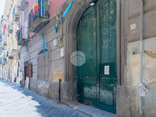 Appartamento in affitto a Napoli vico Sant' Eframo Vecchio, 25, arredato, vicinanze negozi, angolo cottura TrovaCasa