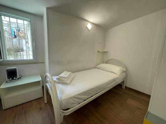 Appartamento in affitto a Napoli vico Santa Maria della puritã, arredato TrovaCasa