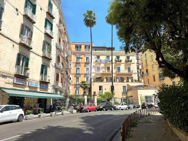 Appartamento in affitto a Napoli c.So Vittorio Emanuele, 110, non arredato/vuoto, riscaldamento autonomo, ascensore TrovaCasa