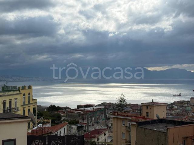 Appartamento in affitto a Napoli gradini del Petraio, arredato, ristrutturato, panoramica TrovaCasa