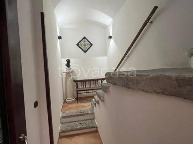 Appartamento in affitto a Napoli largo Sermoneta, 4, arredato, immobile di prestigio, contesto signorile TrovaCasa