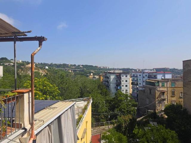Appartamento in affitto a Napoli NA