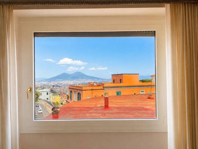 Appartamento in affitto a Napoli NA