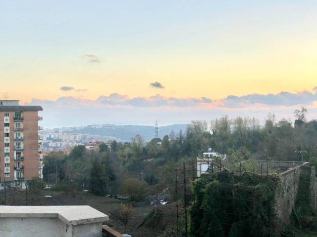 Appartamento in affitto a Napoli NA