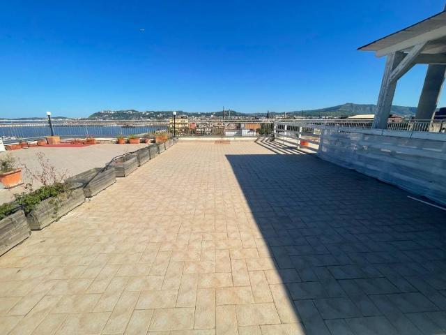 Appartamento in affitto a Napoli NA