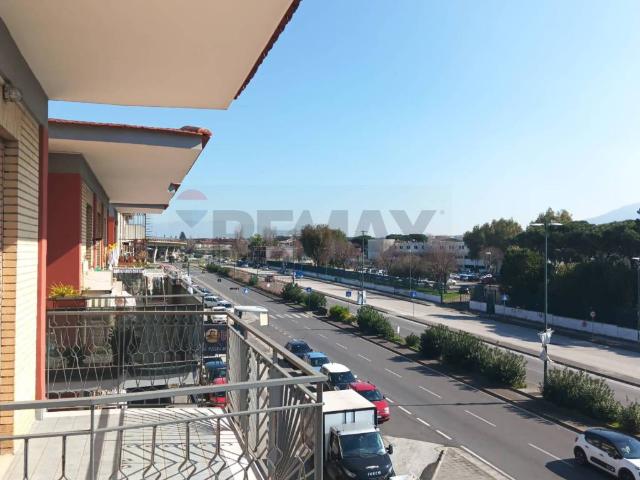 Appartamento in affitto a Napoli NA