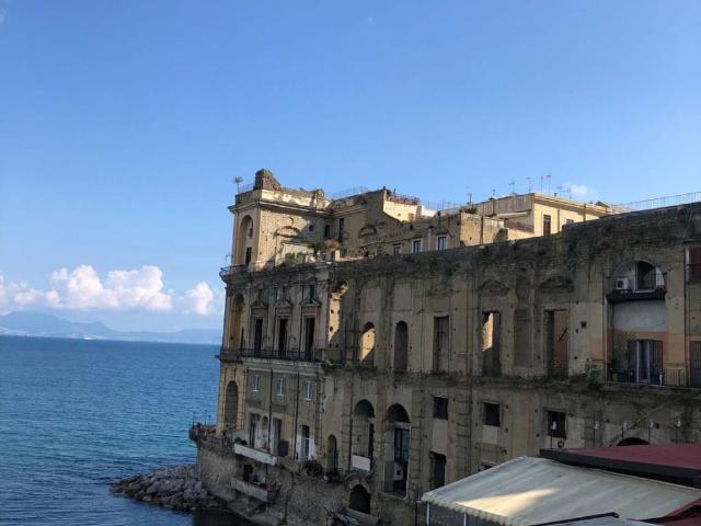 Appartamento in affitto a Napoli NA