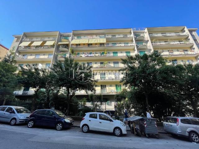Appartamento in affitto a Napoli NA