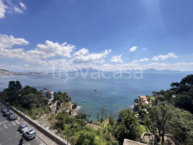 Appartamento in affitto a Napoli, posto auto, box, terrazzo TrovaCasa