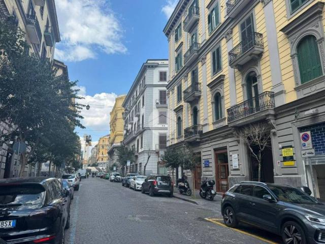 Appartamento in affitto a Napoli rua Toscana, 13, arredato, centrale, balcone TrovaCasa