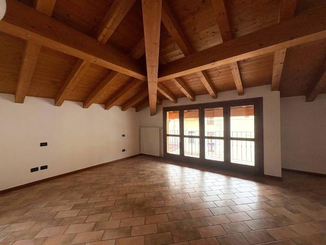 Appartamento in affitto a Nave BS