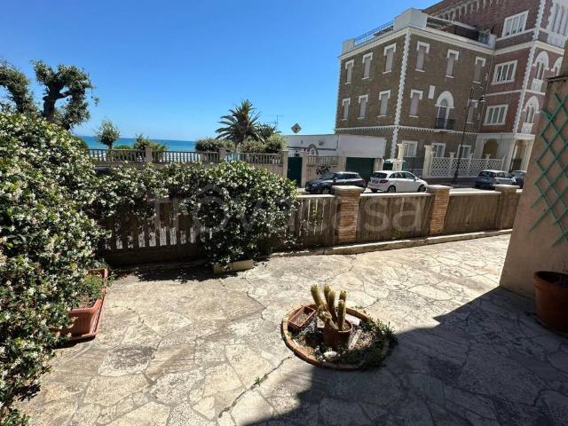 Appartamento in affitto a Nettuno via Antonio Gramsci, 116, arredato, giardino privato, box TrovaCasa