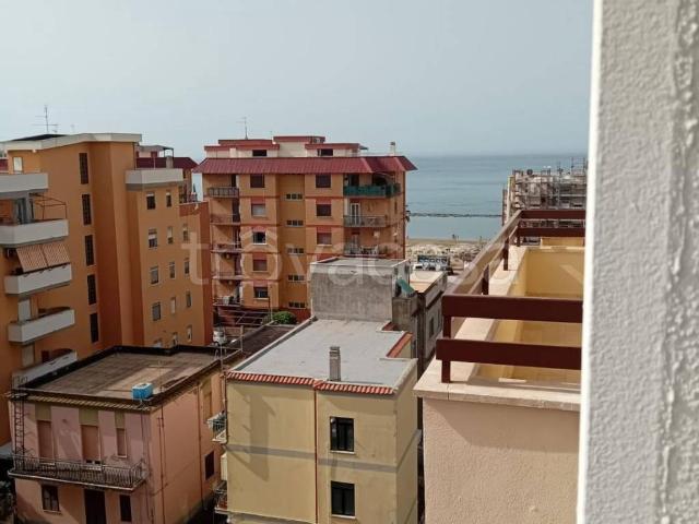 Appartamento in affitto a Nettuno via Traunreut, ascensore, balcone, angolo cottura TrovaCasa