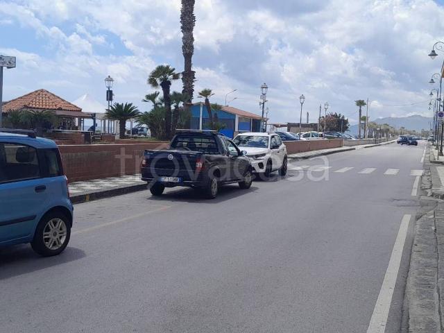 Appartamento in affitto a Nizza di Sicilia via Fratelli Bandiera, 15, arredato, giardino privato, immobile di prestigio TrovaCasa