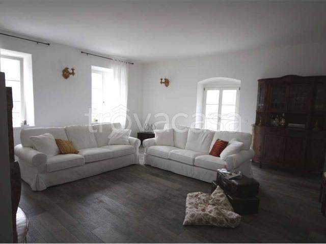 Appartamento in affitto a Nogaredo sasso, non arredato/vuoto, box, terrazzo TrovaCasa