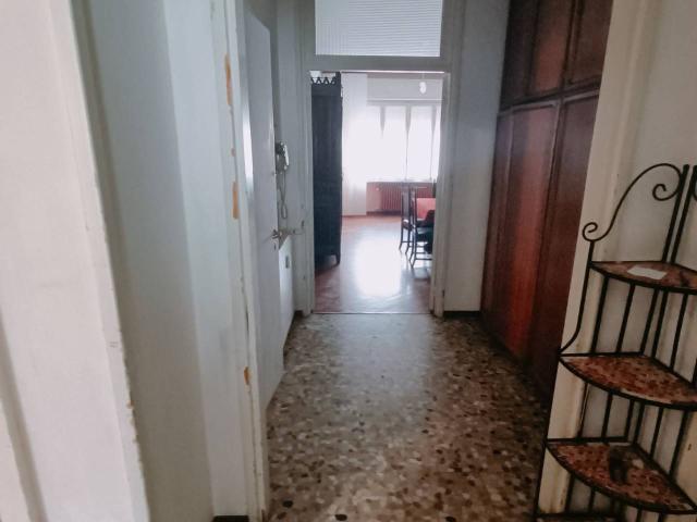 Appartamento in affitto a Novara