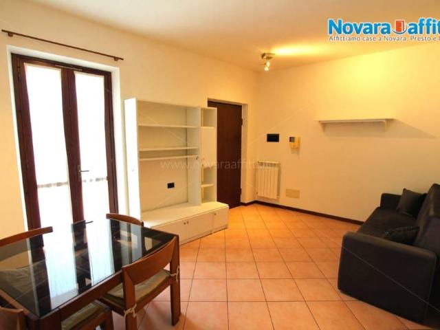 Appartamento in affitto a Novara via Maestra, 2D, Centro Stazione