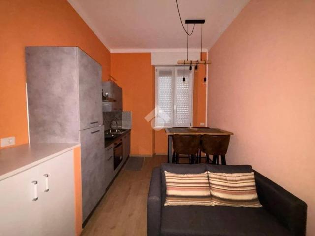 Appartamento in affitto a Novara via XXIII Marzo 1849, 166, arredato, ristrutturato, balcone TrovaCasa