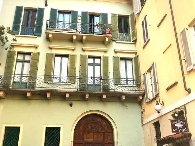 Appartamento in affitto a Novara NO