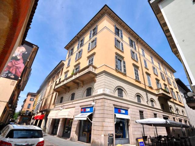 Appartamento in affitto a Novara NO