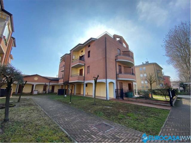 Appartamento in affitto a Novi di Modena MO