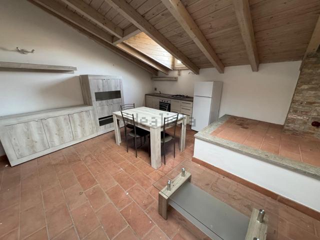 Appartamento in Affitto a Novi Ligure Romualdo Marenco, 0