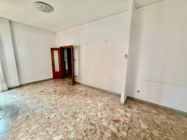 Appartamento in affitto a Ottaviano viale Elena, ascensore, ripostiglio TrovaCasa