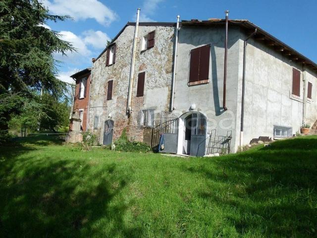 Appartamento in affitto a Ozzano dell'Emilia via Mercatale Sette Fonti, posto auto, riscaldamento autonomo, parzialmente arredato TrovaCasa