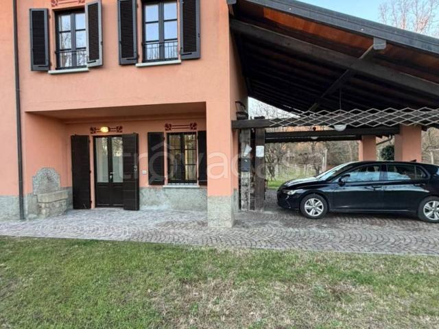 Appartamento in affitto a Oleggio Castello via Pianelle, 22, non arredato/vuoto, giardino privato, box TrovaCasa