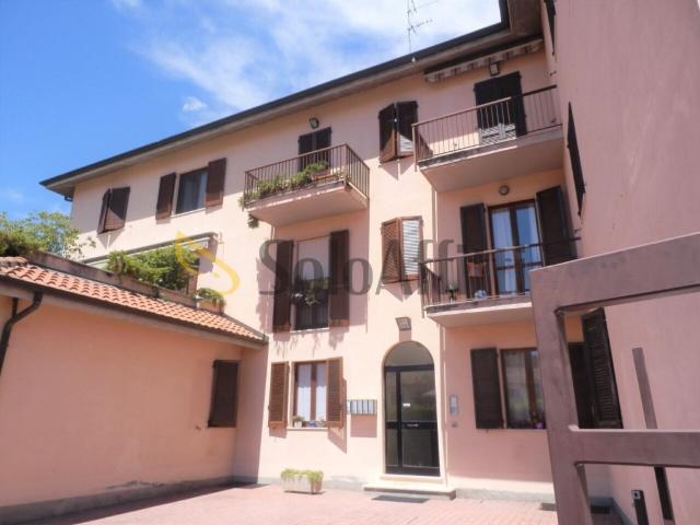 Appartamento in affitto a Oltrona di San Mamette, non arredato/vuoto, parzialmente arredato, ultimo piano TrovaCasa