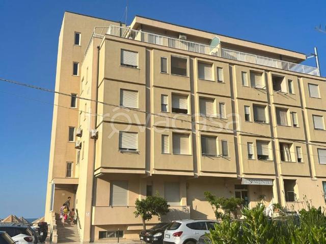 Appartamento in affitto a Ortona via Lido Riccio, 7, arredato, posto auto, ascensore TrovaCasa