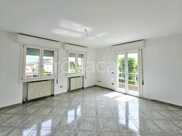 Appartamento in affitto a Ospedaletto Euganeo viale Regina Margherita, non arredato/vuoto, box, terrazzo TrovaCasa