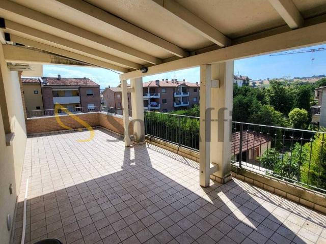 Appartamento in affitto a Ostra AN