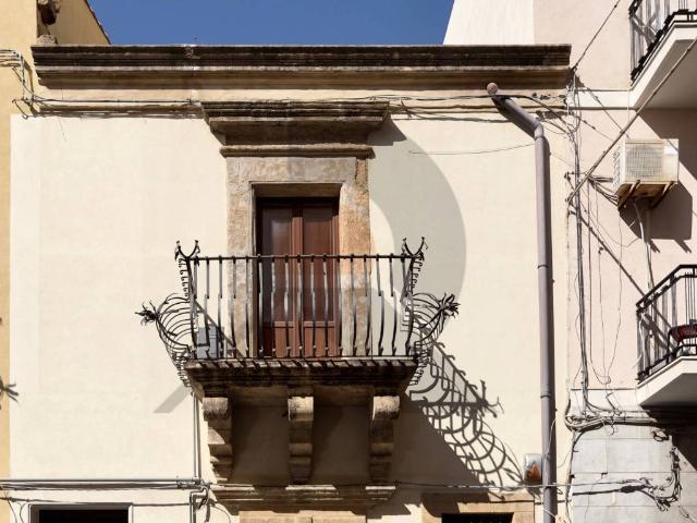 Appartamento in affitto a Augusta SR