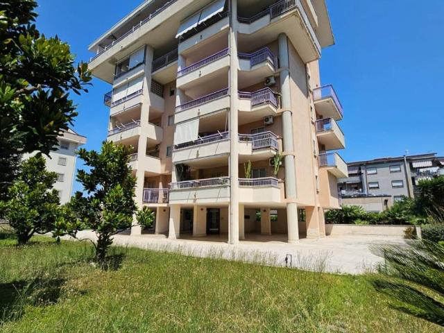Appartamento in affitto a Aversa CE