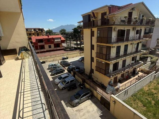 Appartamento in affitto a Acerra NA