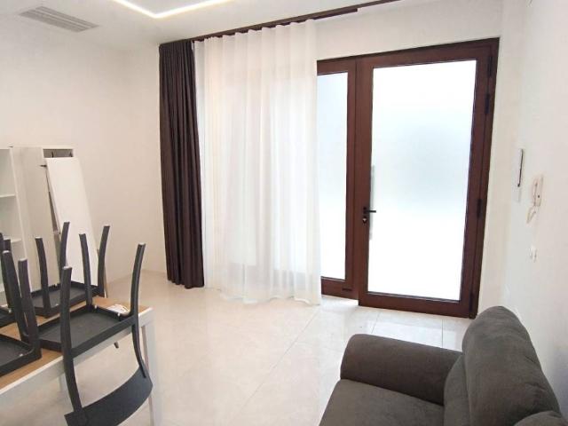 Appartamento in affitto a Adria RO