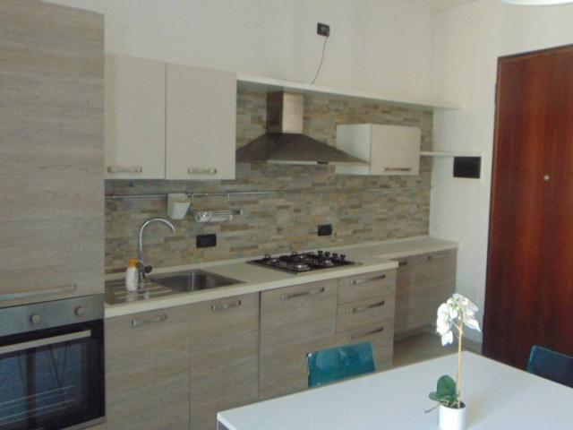 Appartamento in affitto a Adria RO