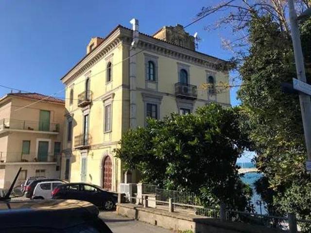Appartamento in affitto a Agropoli SA