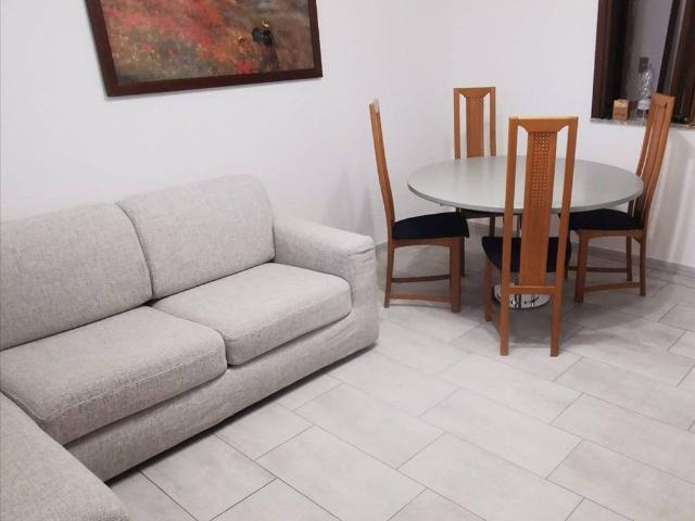Appartamento in affitto a Albizzate VA