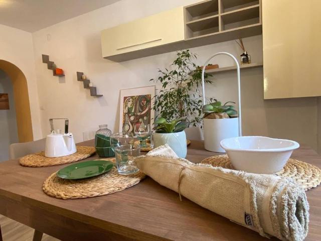 Appartamento in affitto a Albiolo CO