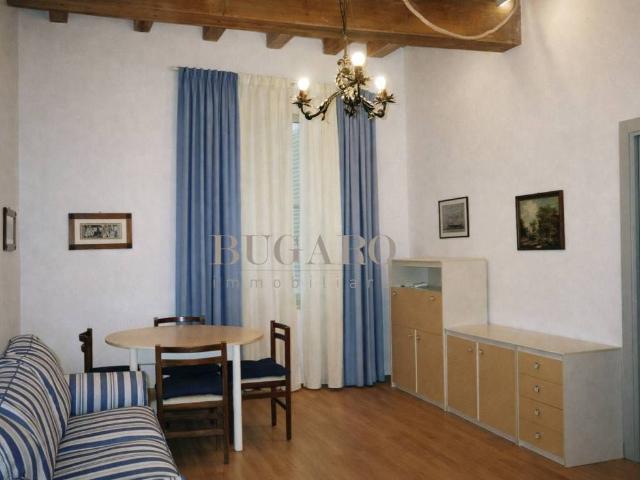 Appartamento in affitto a Ancona AN