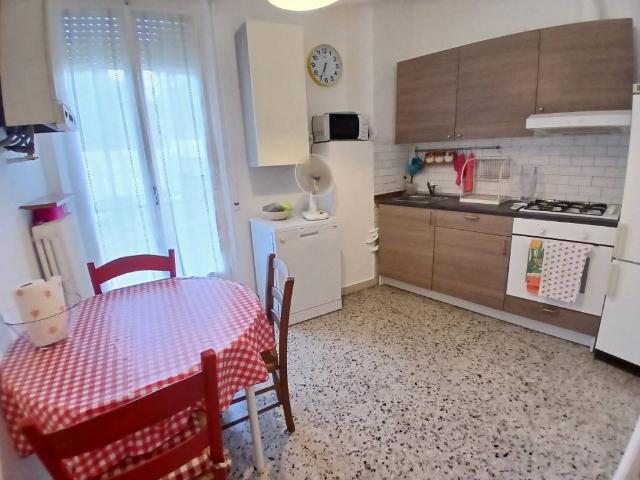 Appartamento in affitto a Ancona AN