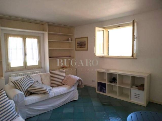 Appartamento in affitto a Ancona AN