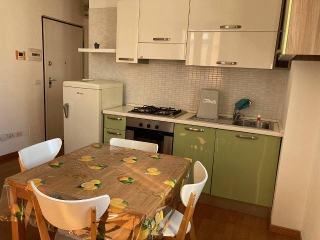 Appartamento in affitto a Ancona AN