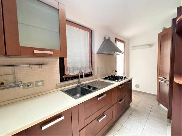 Appartamento in affitto a Ancona AN
