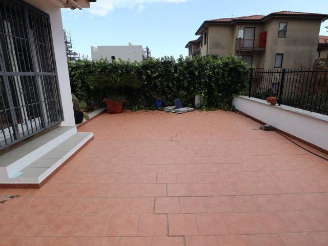 Appartamento in affitto a Andora SV