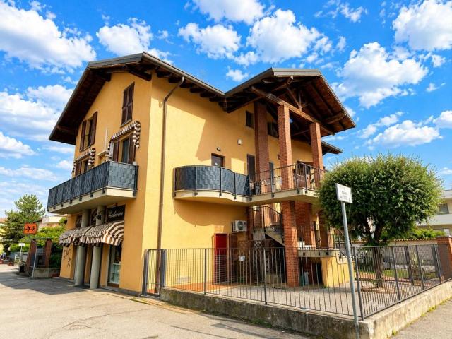 Appartamento in affitto a Arcore MB
