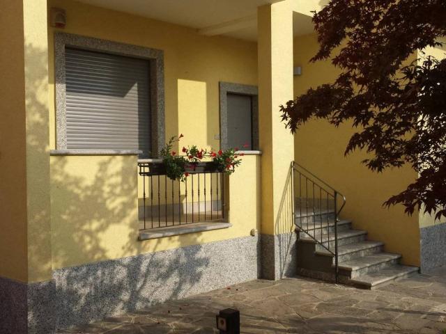 Appartamento in affitto a Arese MI